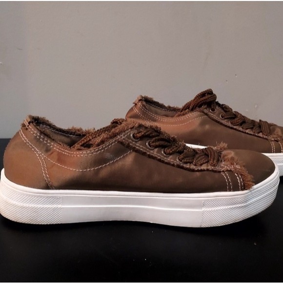 Rock & Candy Frayed Sneakers, size 6.5 - Picture 2 of 6